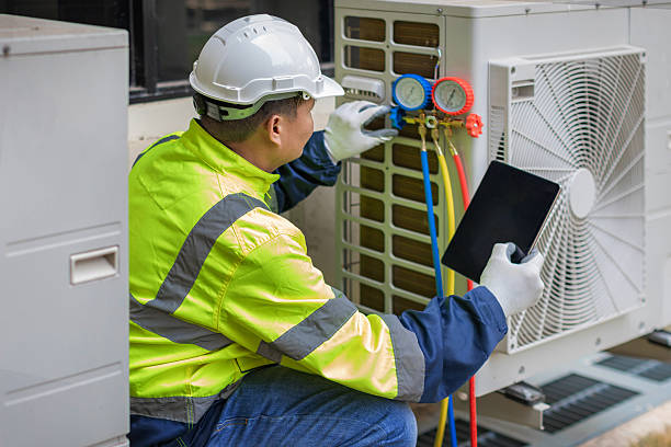 Professional Ductwork Repair technician working in Ingalls, IN